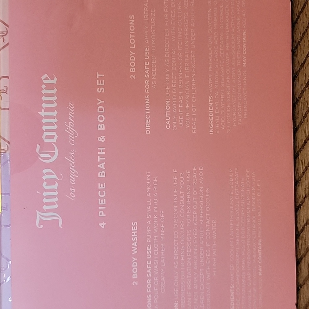 Juicy Couture 4 Piece Bath And Body Set - Picture 3 of 3